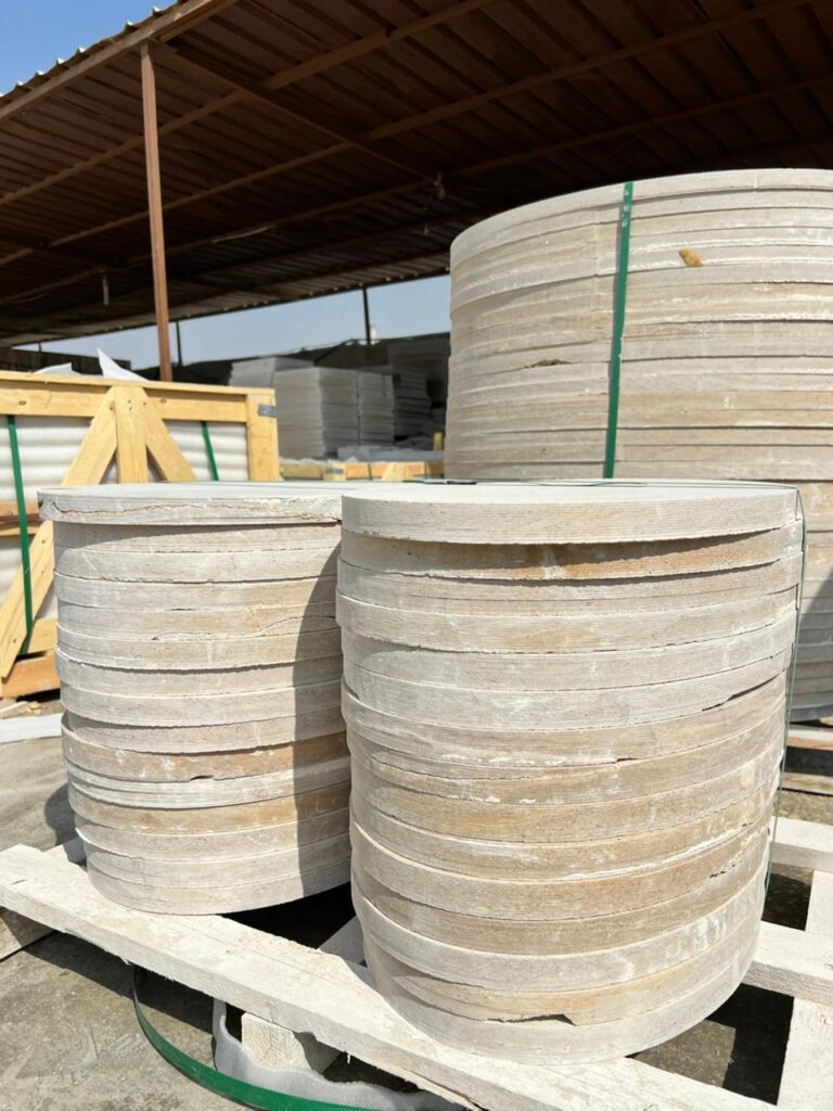 49e09963 b395 4e3b a8f7 d13797211d8b